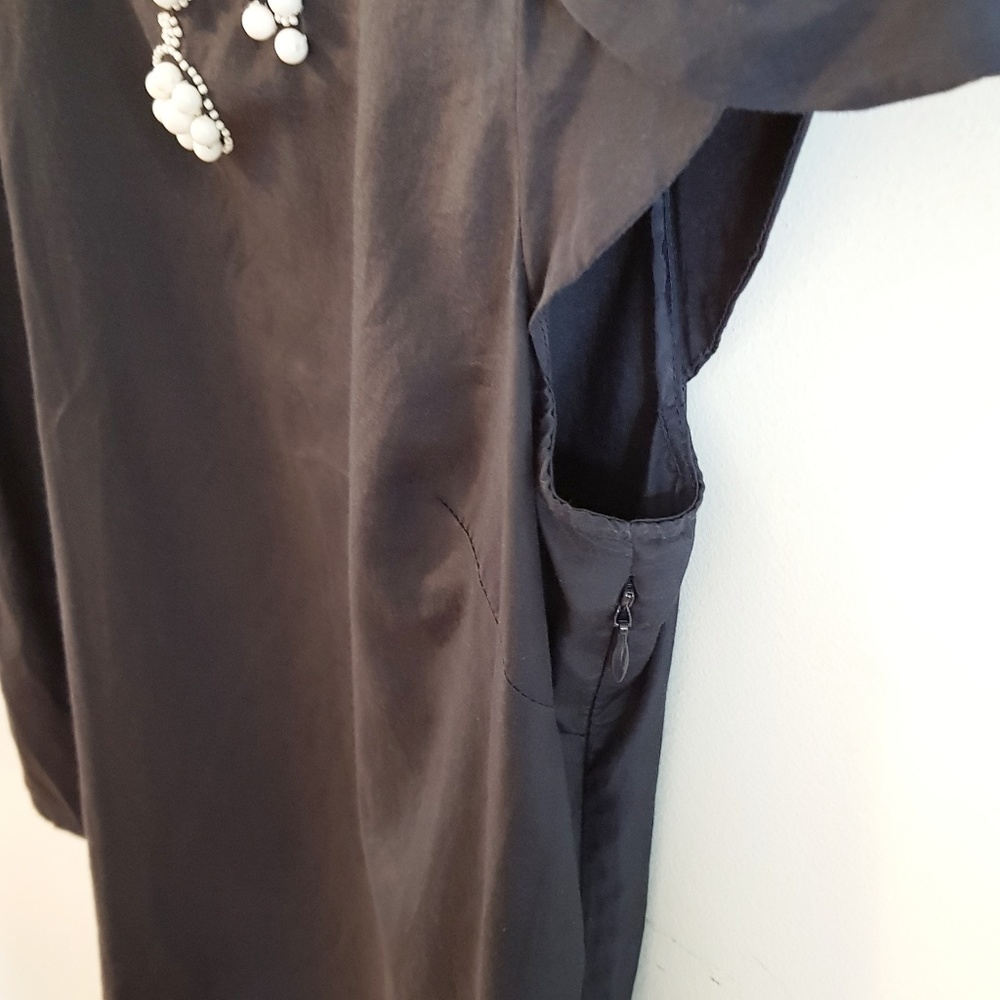 Banana Republic Silk/Cotton top w/ embellishments - Picture 5 of 5